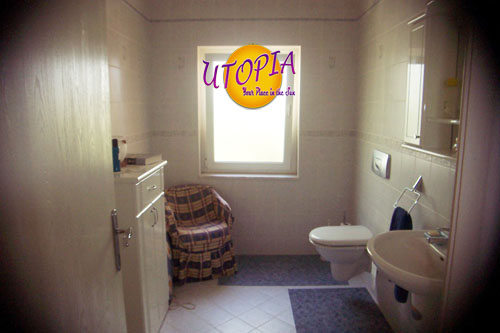 picture of cloakroom / wc